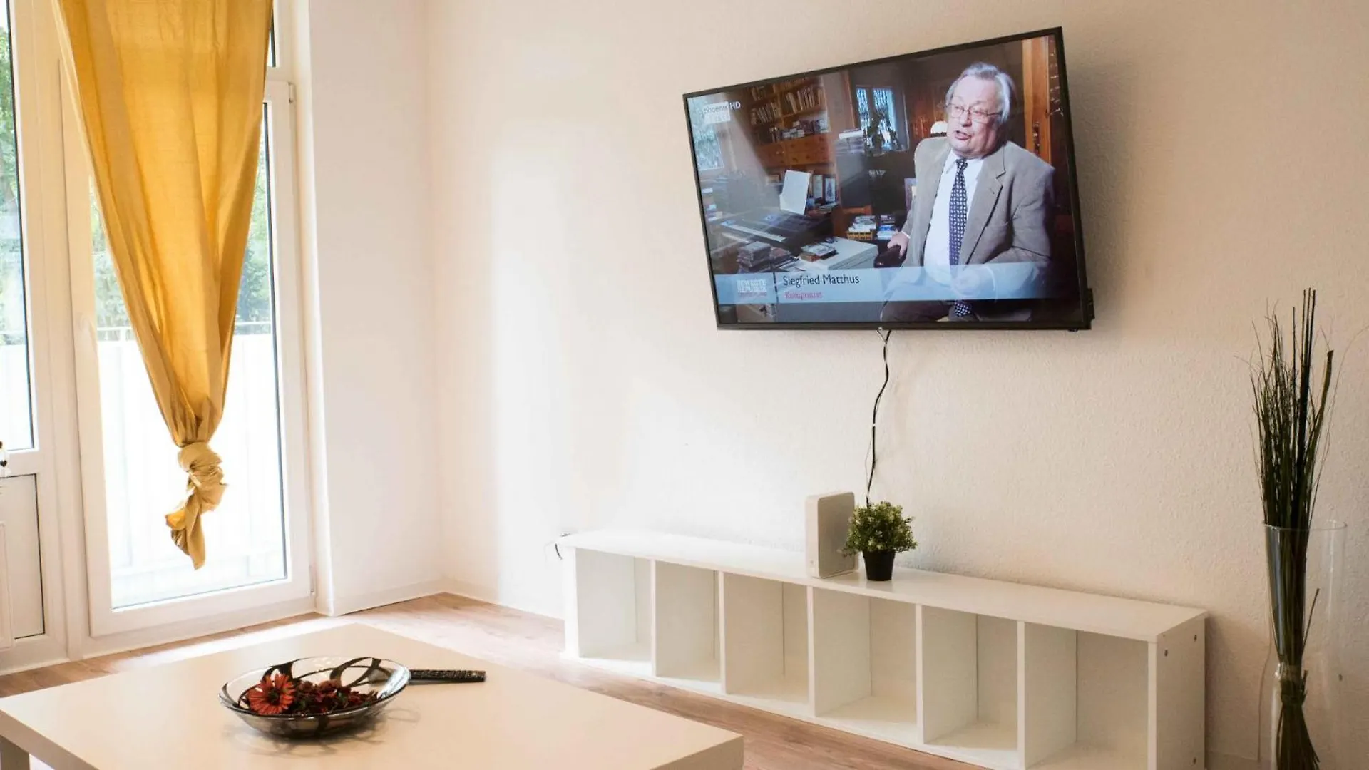 Work & Stay In Duesseldorf 德国