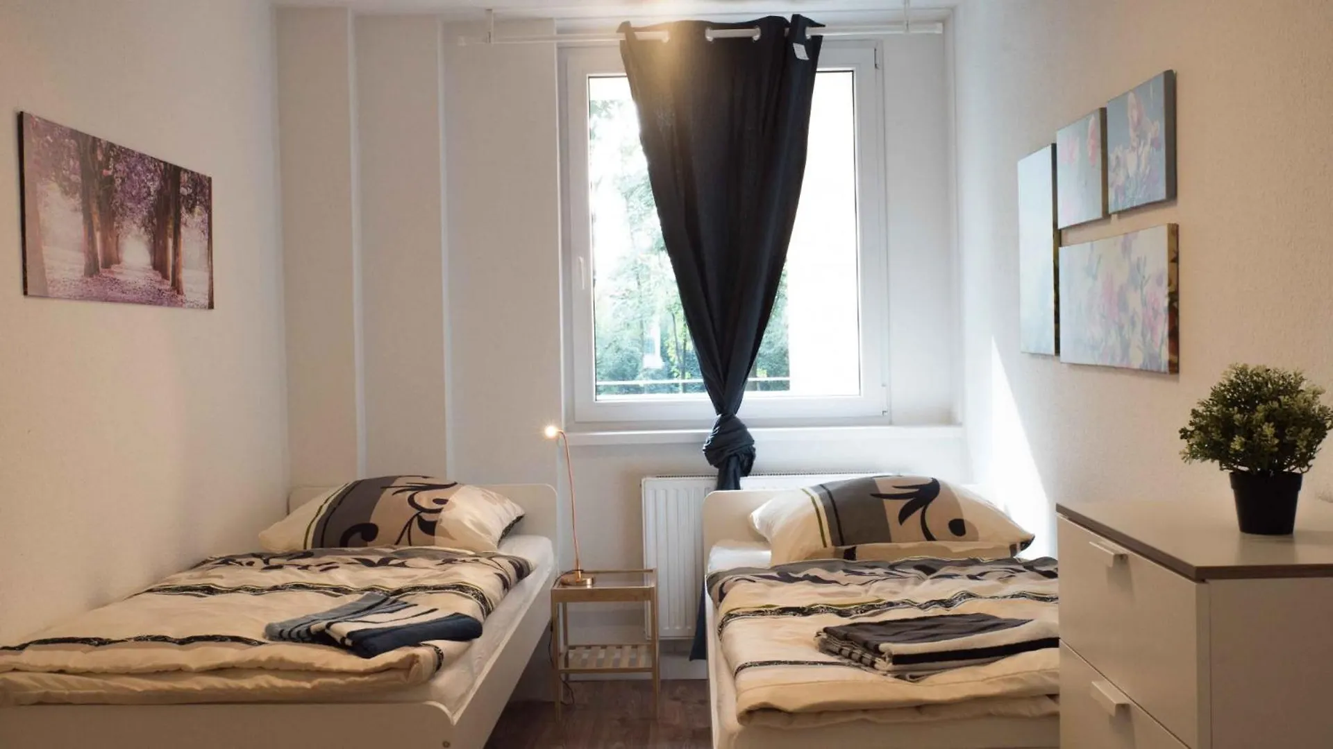 Work & Stay In Duesseldorf